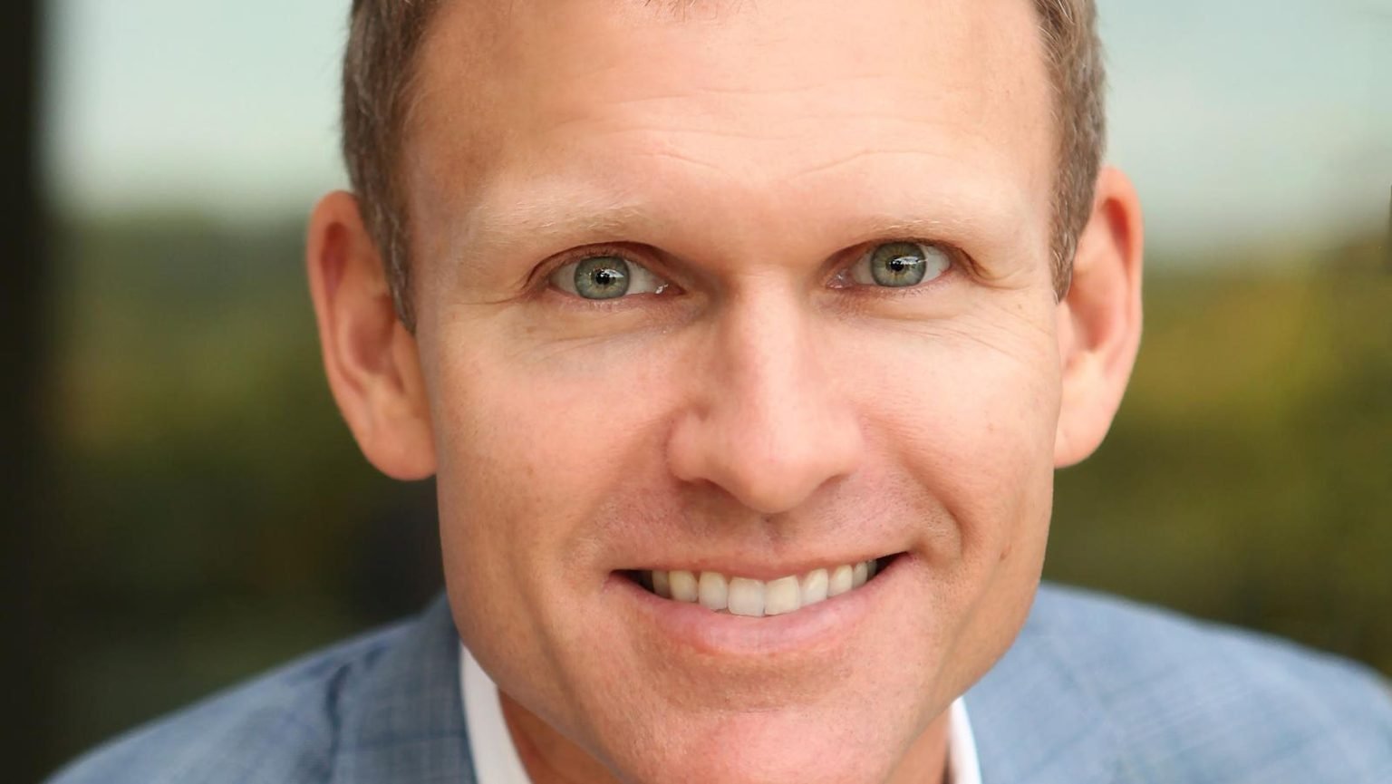  Billion Illinois Firm Thrives Thanks To Its Cozy Caterpillar Relationships
