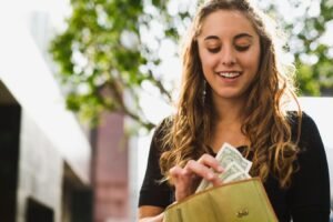 Teaching Teens Financial Literacy Today: Real Tips That Work