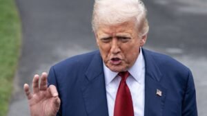 Trump hits India with 25% tariff over Russia oil purchases Trump hits India with 25% tariff over Russia oil purchases