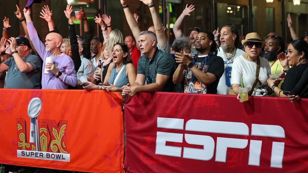 DOJ expected to review ESPN-NFL media deal over potential competition concerns: report DOJ expected to review ESPN-NFL media deal over potential competition concerns: report