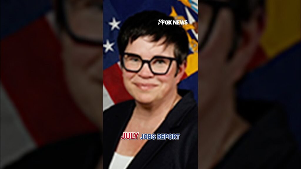 Trump FIRES labor stats chief, vows to hire 'competent, qualified' replacement #shorts