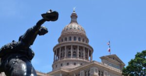 Texas House Dems Leave State to Prevent GOP Redistricting Plan