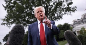 Trump Floats Tariff Revenue-Funded Rebate for Middle, Low-Income Earners