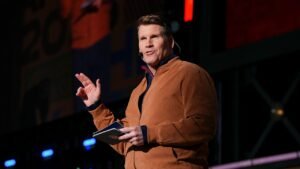 Longtime NFL RedZone host Scott Hanson speaks out about uncertainty with channel’s future Longtime NFL RedZone host Scott Hanson speaks out about uncertainty with channel’s future