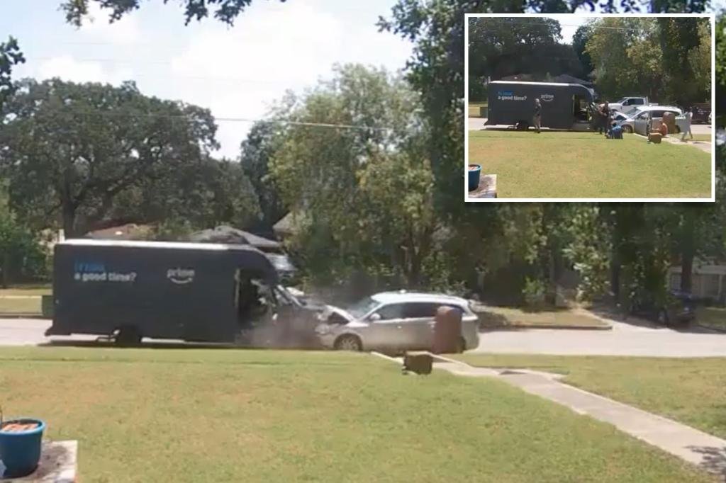 Shocking moment sleeping driver slams head-on into Amazon van with delivery worker inside Shocking moment sleeping driver slams head-on into Amazon van with delivery worker inside