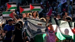 Did Pedro Sánchez incite pro-Palestine protesters to stop La Vuelta cy Did Pedro Sánchez incite pro-Palestine protesters to stop La Vuelta cy