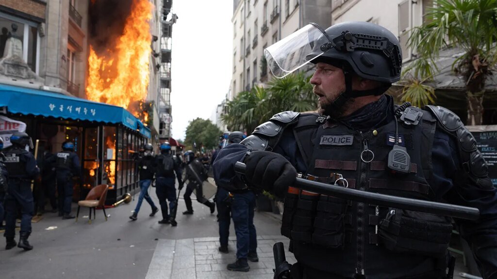 France arrests hundreds as ‘Block Everything’ protests erupt across country France arrests hundreds as ‘Block Everything’ protests erupt across country