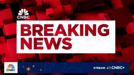 Pres. Trump asks Supreme Court to let him fire FTC Commissioner slaughter