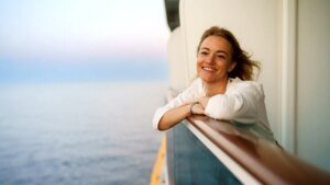 ‘Disgusting’ cruise habit divides social media, plus wedding guest scolded by groom’s mom ‘Disgusting’ cruise habit divides social media, plus wedding guest scolded by groom’s mom