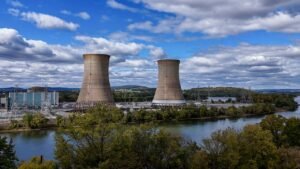 Nuclear power makes comeback lifting VanEck ETF to 40% rise this year