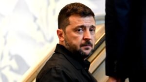 Zelenskyy ‘ready’ to exit office if war ends, open to elections in ceasefire Zelenskyy ‘ready’ to exit office if war ends, open to elections in ceasefire