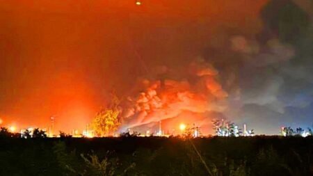 Fire at Hungary’s largest refinery contained, no injuries reported