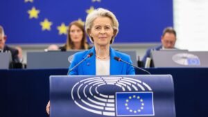 Von der Leyen emerged ‘strengthened’ from motions of censure — for now Von der Leyen emerged ‘strengthened’ from motions of censure — for now