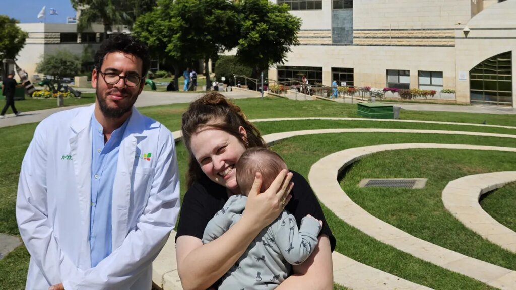 Israeli woman becomes first to conceive child fathered by IDF soldier killed in Hamas war Israeli woman becomes first to conceive child fathered by IDF soldier killed in Hamas war