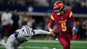 Commanders’ Jayden Daniels suffers hamstring injury vs Cowboys
