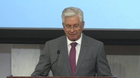 Fed Proposes Letting Stablecoin Issuers Access Banking System Directly Without Banks