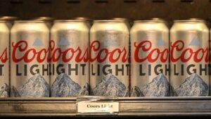Beer company Molson Coors announces 400 job cuts amid restructuring