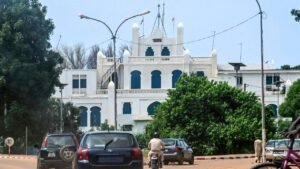 Expert warns critical hours slipping away as kidnappers likely to move US missionary in Niger