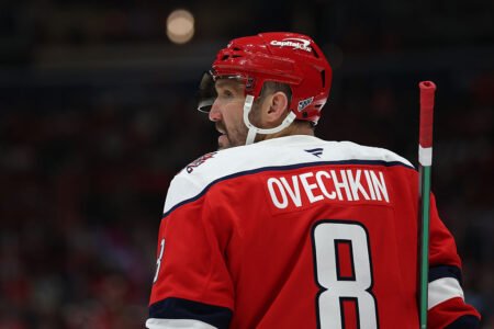 Should The NHL Retire Ovechkin’s No. 8 After Breaking Gretzky’s Goal Record?