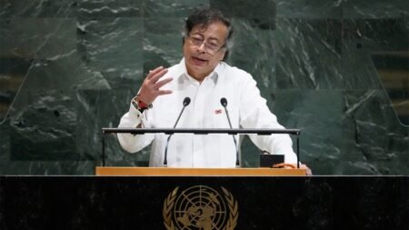 Trump ‘not interested’ in de-escalation with ‘unhinged’ leader of Colombia, White House says