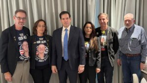 Rubio, Huckabee meet with families of US citizens whose remains are being held hostage in Gaza Rubio, Huckabee meet with families of US citizens whose remains are being held hostage in Gaza