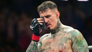 UFC heavyweight champ Tom Aspinall criticized for stopping fight vs Cyril Gane after double-poke in eyes UFC heavyweight champ Tom Aspinall criticized for stopping fight vs Cyril Gane after double-poke in eyes