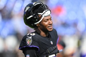 DeAndre Hopkins’  Gameday Outfit From Goodwill Showcased Better Taste Than Most NFL Players DeAndre Hopkins’  Gameday Outfit From Goodwill Showcased Better Taste Than Most NFL Players