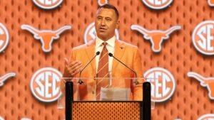 Texas’ Steve Sarkisian slams NFL coaching rumors: ‘Absolutely ridiculous’ Texas’ Steve Sarkisian slams NFL coaching rumors: ‘Absolutely ridiculous’