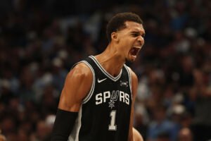 Claims Of Victor Wembanyama Being An Alien Get Real-Time Juice After Insane Sequence Against Nets Claims Of Victor Wembanyama Being An Alien Get Real-Time Juice After Insane Sequence Against Nets