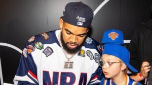 Knicks star Karl-Anthony Towns pulls rare, valuable Cooper Flagg rookie card at Topps NBA launch event Knicks star Karl-Anthony Towns pulls rare, valuable Cooper Flagg rookie card at Topps NBA launch event