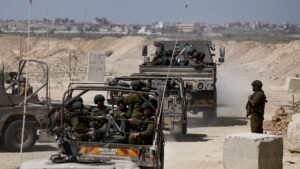 Hamas violates ceasefire by shooting at IDF soldiers in Gaza, Israeli military official says Hamas violates ceasefire by shooting at IDF soldiers in Gaza, Israeli military official says
