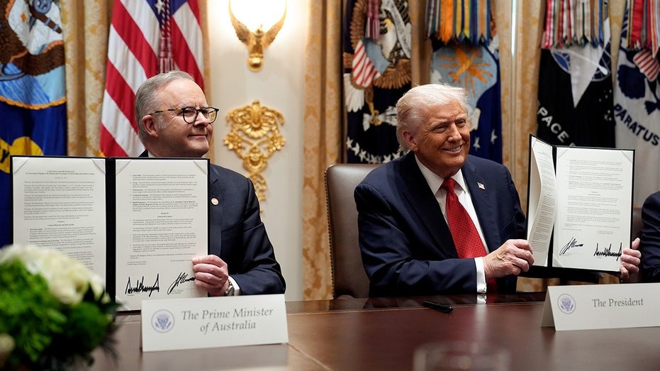 Australia's Anthony Albanese and President Donald Trump at a signing ceremony