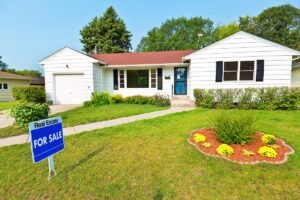 How to buy a house with low income How to buy a house with low income