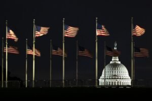 How does the government shutdown impact mortgage rates? Experts weigh in.