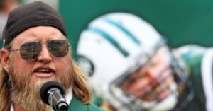 Jets’ Legend Nick Mangold Dies at 41 After Lengthy Battle with Kidney Disease Jets’ Legend Nick Mangold Dies at 41 After Lengthy Battle with Kidney Disease