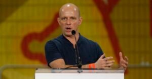 Surprise: Republican Steve Hilton Leads Poll for California Governor Surprise: Republican Steve Hilton Leads Poll for California Governor