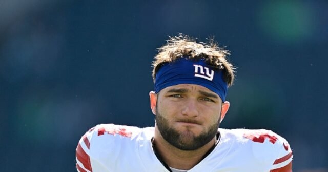 VIDEO: Giants’ Rookie Cam Skattebo Carted Off with Gruesome Injury VIDEO: Giants’ Rookie Cam Skattebo Carted Off with Gruesome Injury