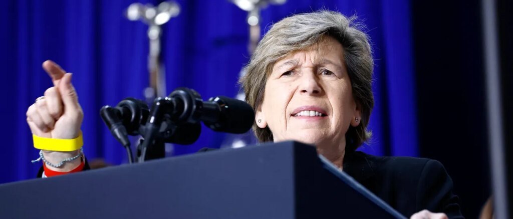 Pro-Democrat Unions Sue Over Trump Admin’s Crackdown On Illegal Migrant Truckers
