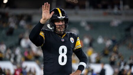 Steelers’ Aaron Rodgers says his NFL journey will conclude with Packers when he retires