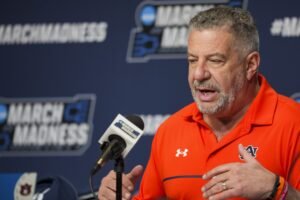 Bruce Pearl’s TNT/CBS Deal Signals a Shift in Sports Media
