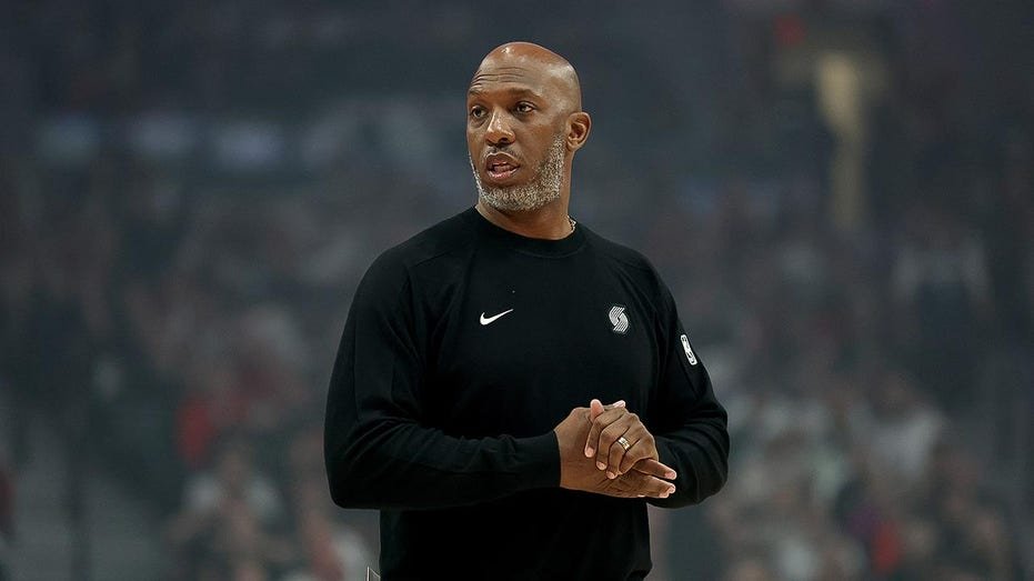 Chauncey Billups coaching