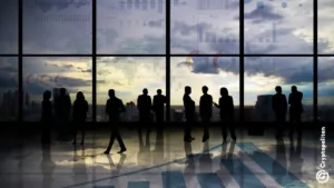 Investors pile into alts through ETFs Investors pile into alts through ETFs