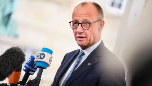 3 alleged Hamas members accused of plotting against Jewish institutions in Germany 3 alleged Hamas members accused of plotting against Jewish institutions in Germany