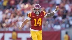 Potential Last Ever USC-Notre Dame Filled With Fireworks Early