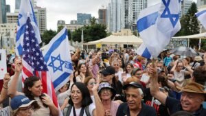 Trump peace deal triggers 72-hour countdown for Hamas to release 48 hostages from Gaza Trump peace deal triggers 72-hour countdown for Hamas to release 48 hostages from Gaza