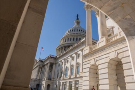 Federal Workers Union Calls on Democrats to Support GOP Bill and End Shutdown Federal Workers Union Calls on Democrats to Support GOP Bill and End Shutdown