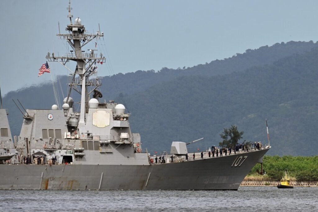 US Warship Arrives in Trinidad and Tobago Amid Heightened Tensions With Venezuela US Warship Arrives in Trinidad and Tobago Amid Heightened Tensions With Venezuela
