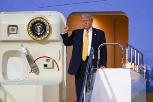 Trump Welcomed by Japanese Emperor on State Visit Trump Welcomed by Japanese Emperor on State Visit