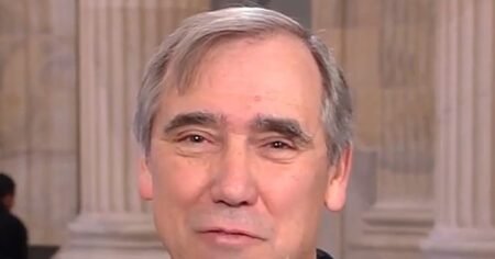 Merkley: ‘So Many Republicans’ Coming Over to Say We’re Right on the Shutdown