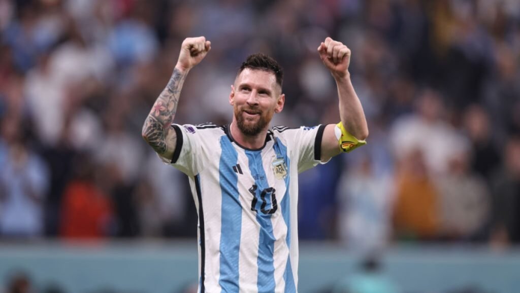Former Israeli hostages get signed Messi jerseys valued at K each after their release from captivity: WATCH